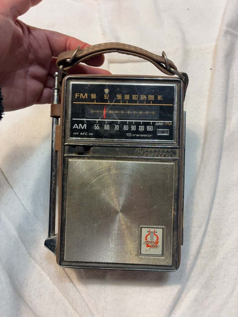 NOT TESTED VTG General Electric 15 Transistor AM/FM Portable Radio